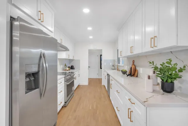 $3,698,000 | 905 Spencer Way, Los Altos, CA 94024