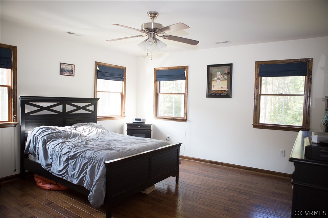 5425 Willow Hill Road Spring Grove, VA 23881 - Photo 14 of 20 Gallery Image 14