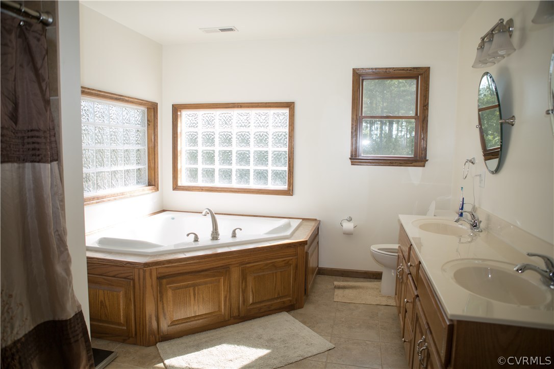 5425 Willow Hill Road Spring Grove, VA 23881 - Photo 16 of 20 Gallery Image 16