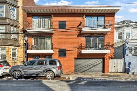 $360,000 | 226 49th Street, Unit 2, Union City, NJ 07087