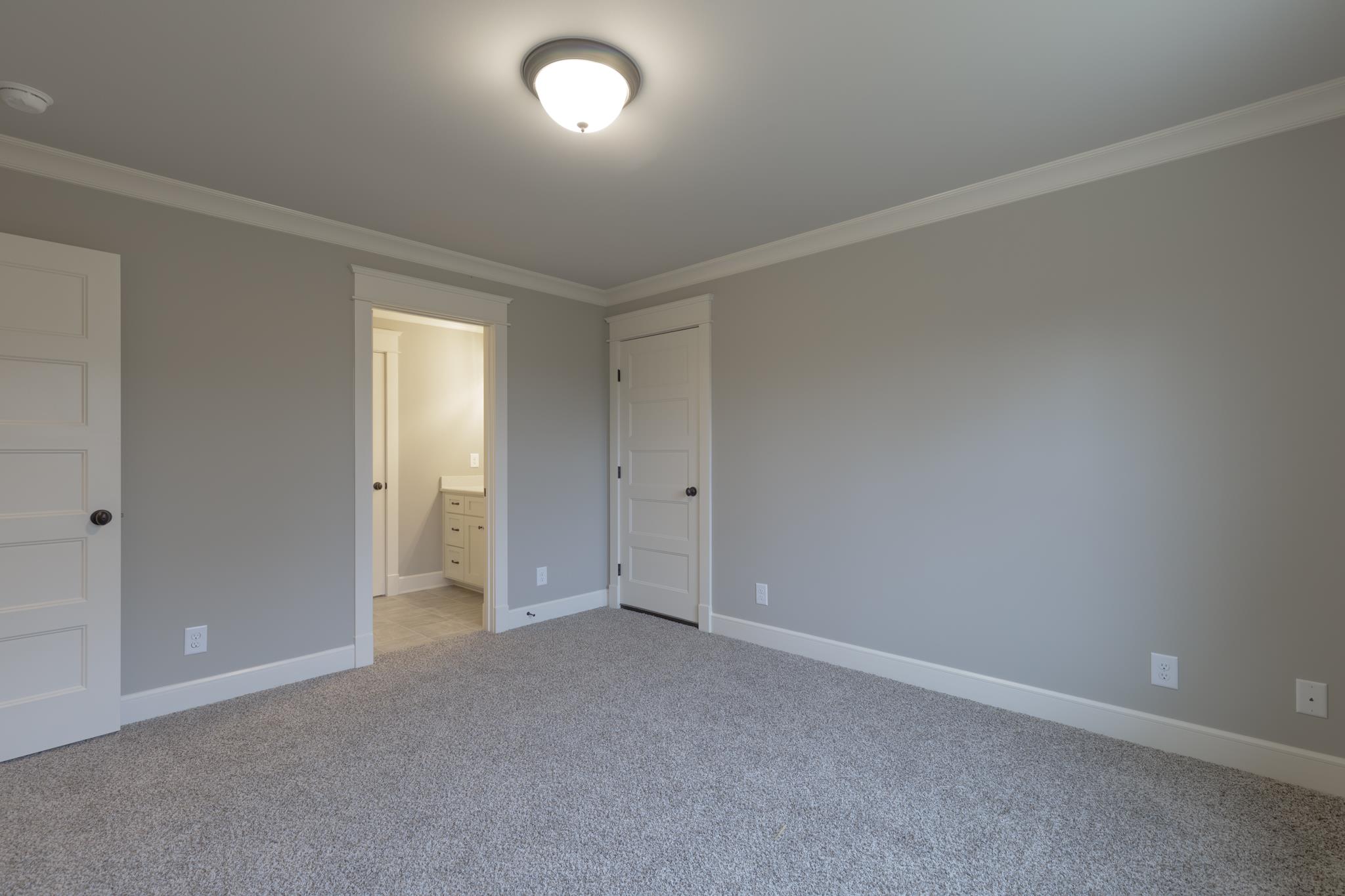 1720 Dillon Road Milton, TN 37118 - Photo 24 of 30 an empty room with closet area