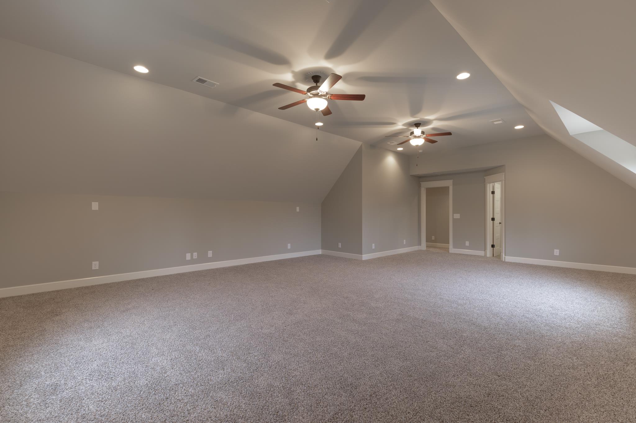 1720 Dillon Road Milton, TN 37118 - Photo 26 of 30 a view of an empty room with a ceiling fan