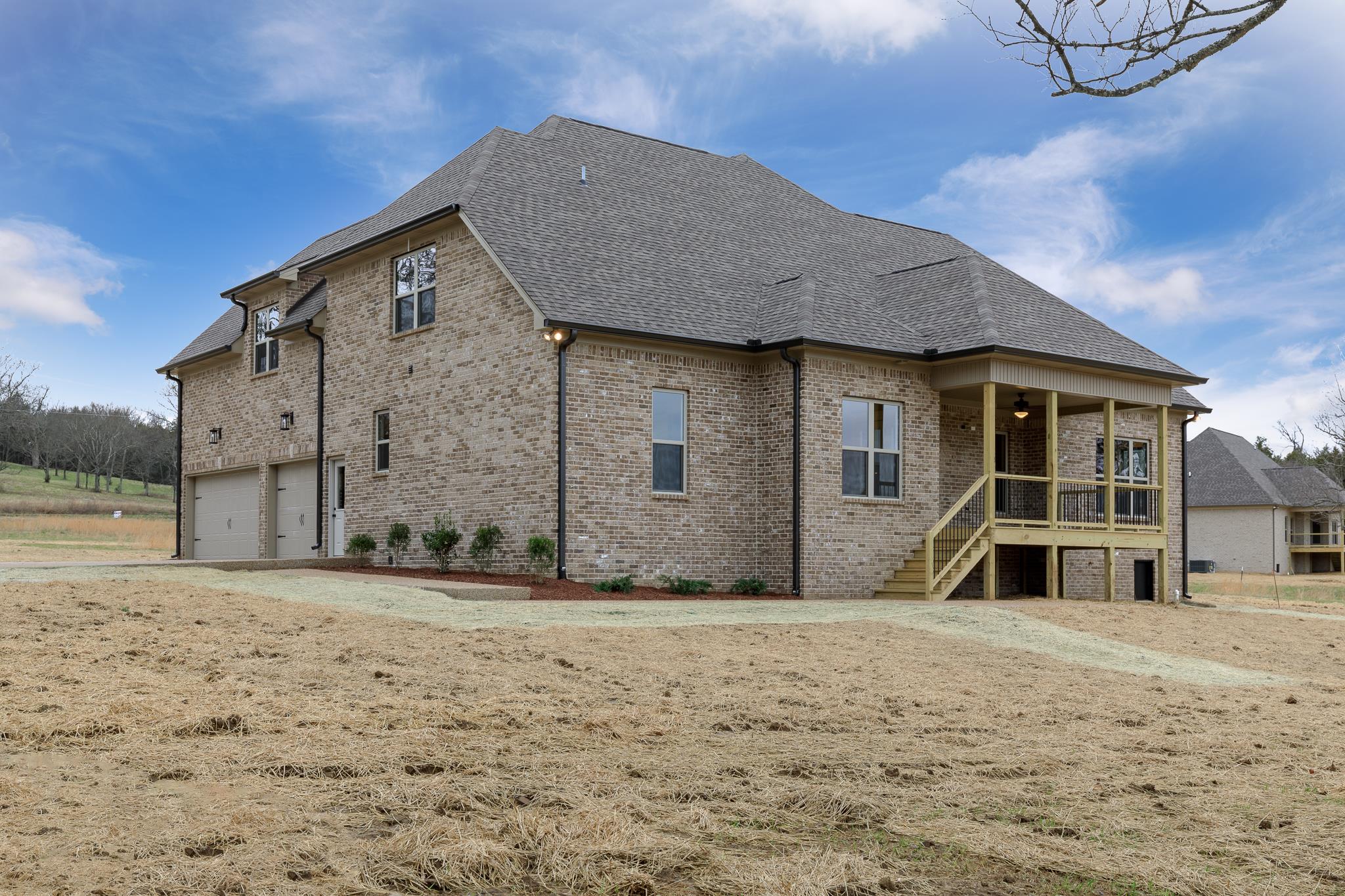 1720 Dillon Road Milton, TN 37118 - Photo 4 of 30 a front view of a house with a yard