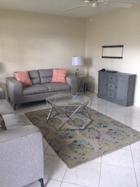 1088 Cornwall East, Unit 1088 Boca Raton, FL 33434 - Photo 5 of 43 IMG_3333