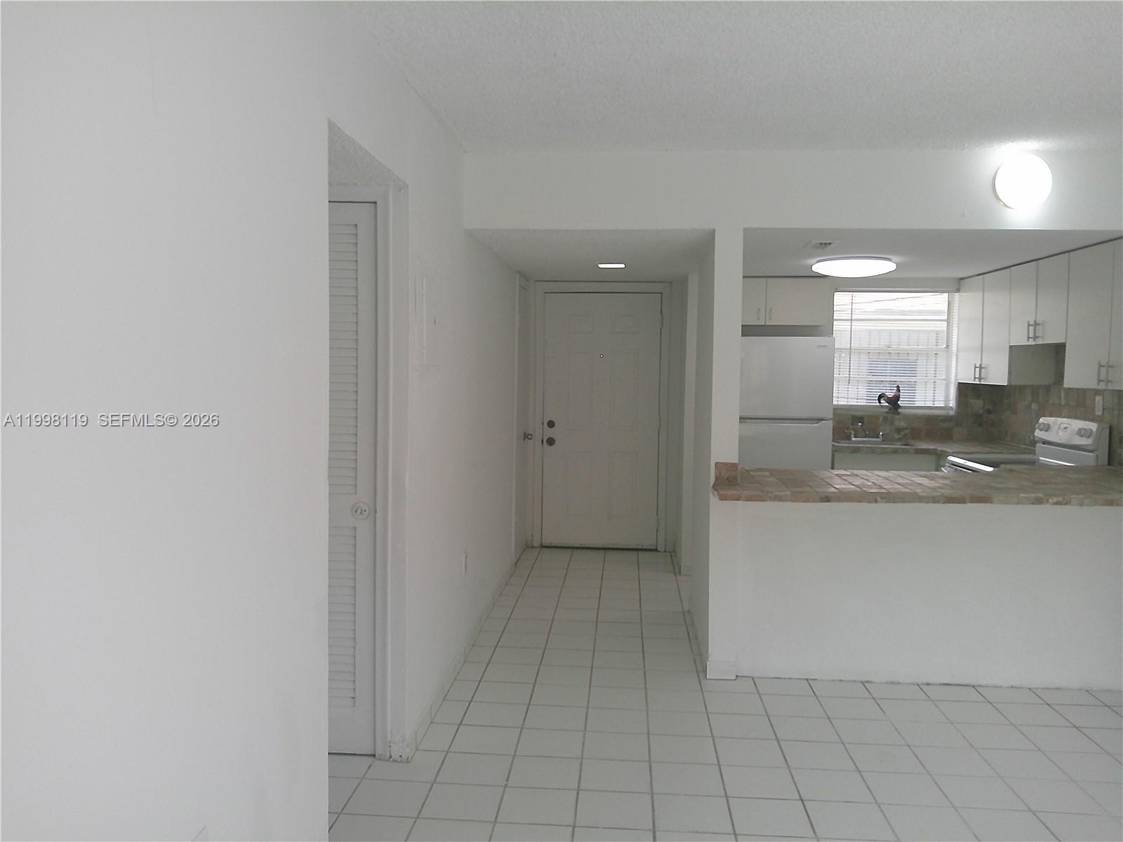 461 Southwest 7th Street, Unit 5 Miami, FL 33130 - Photo 5 of 8