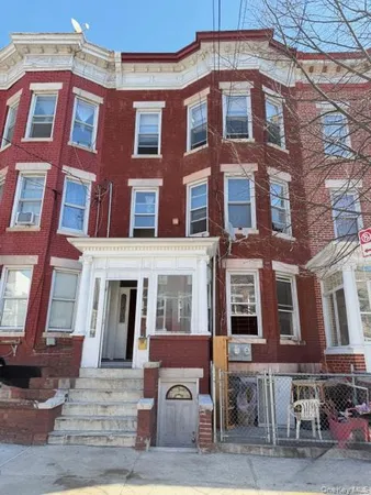 $849,000 | 2896 Heath Avenue | Kingsbridge Heights