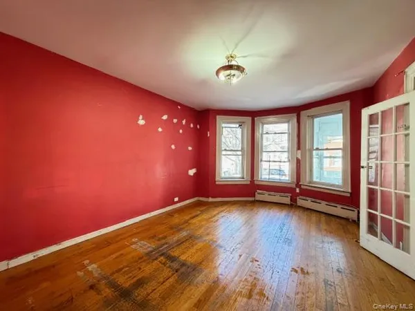 $849,000 | 2896 Heath Avenue | Kingsbridge Heights