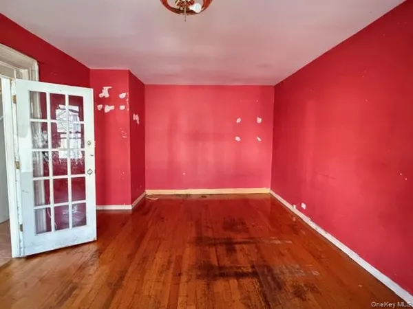 $849,000 | 2896 Heath Avenue | Kingsbridge Heights