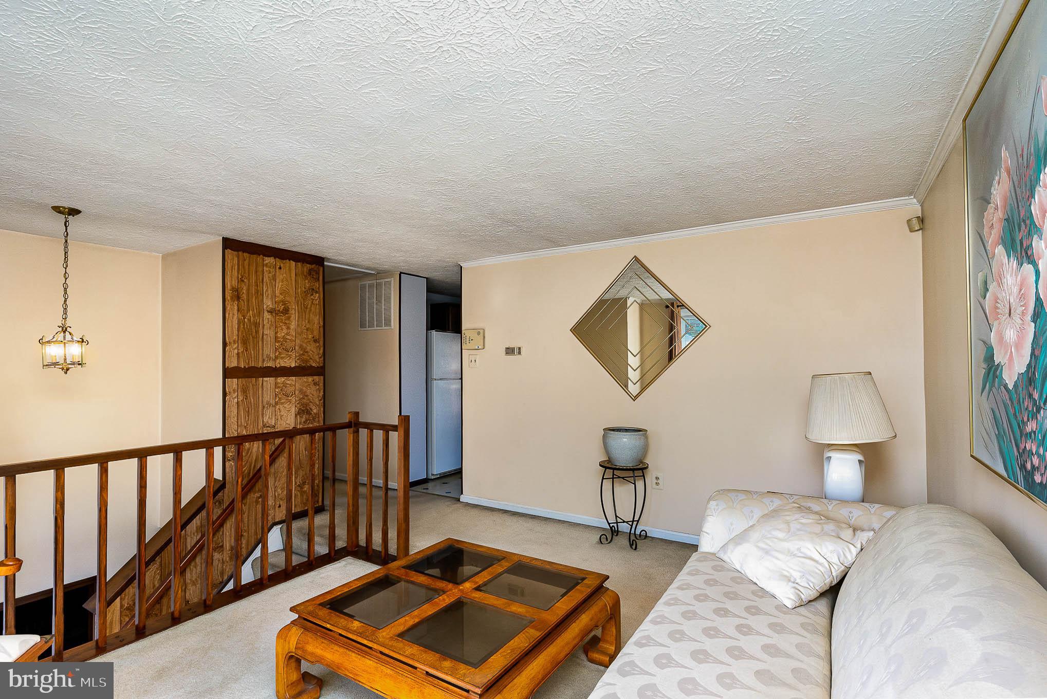 4 Tulip Tree Court Baltimore, MD 21221 - Photo 10 of 24 Gallery Image 10