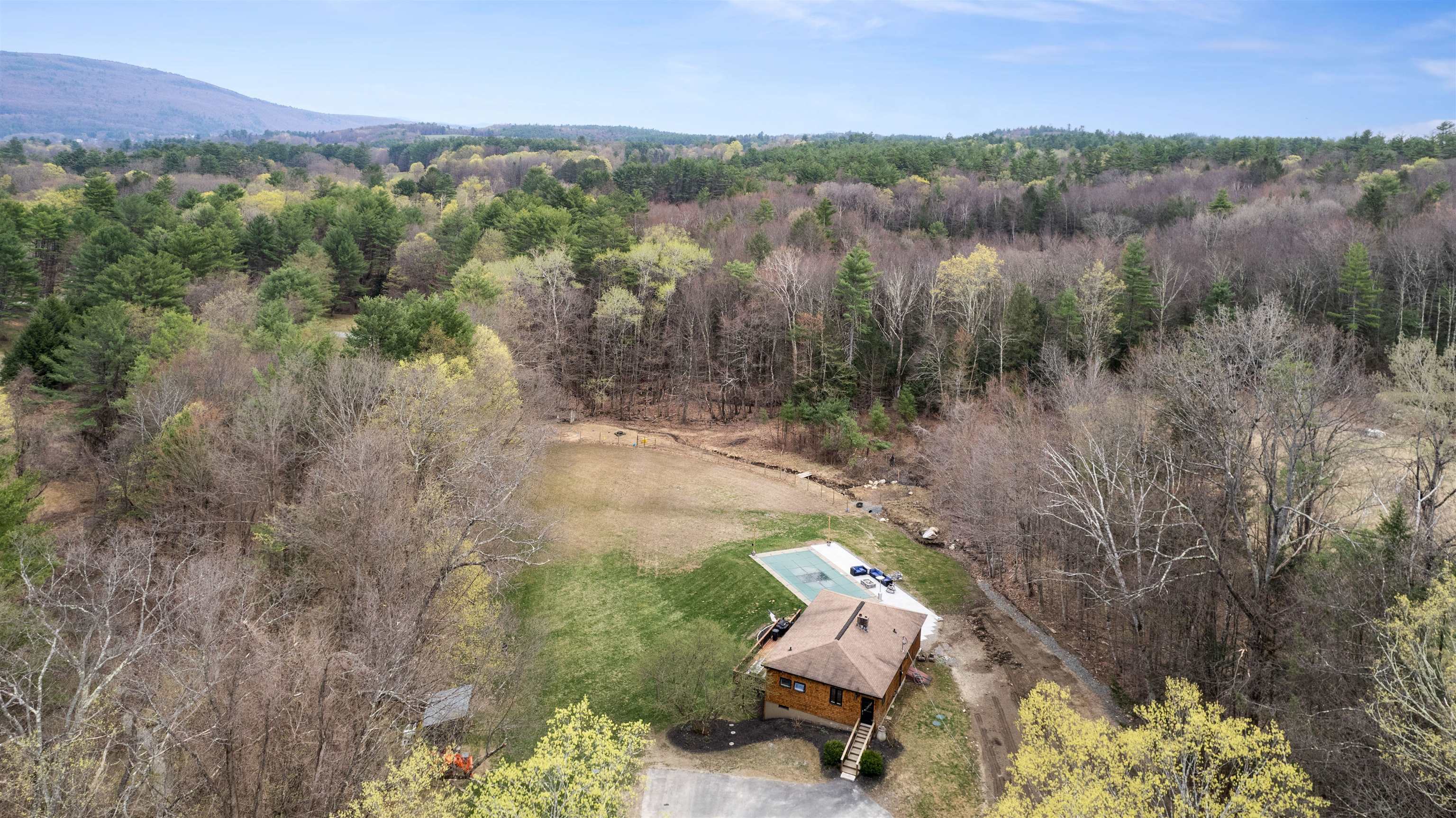 961 Meadowbrook Road Brattleboro, VT 05301 - Photo 20 of 21