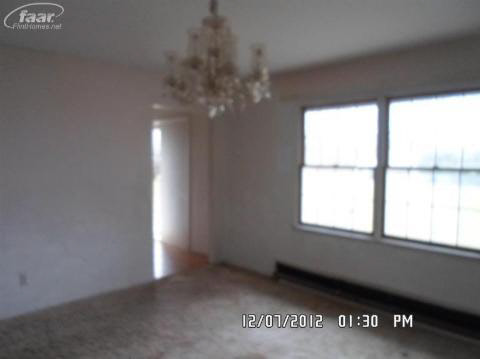 11215 Williamson Road Holly, MI 48442 - Photo 9 of 25 20185624-8.JPG