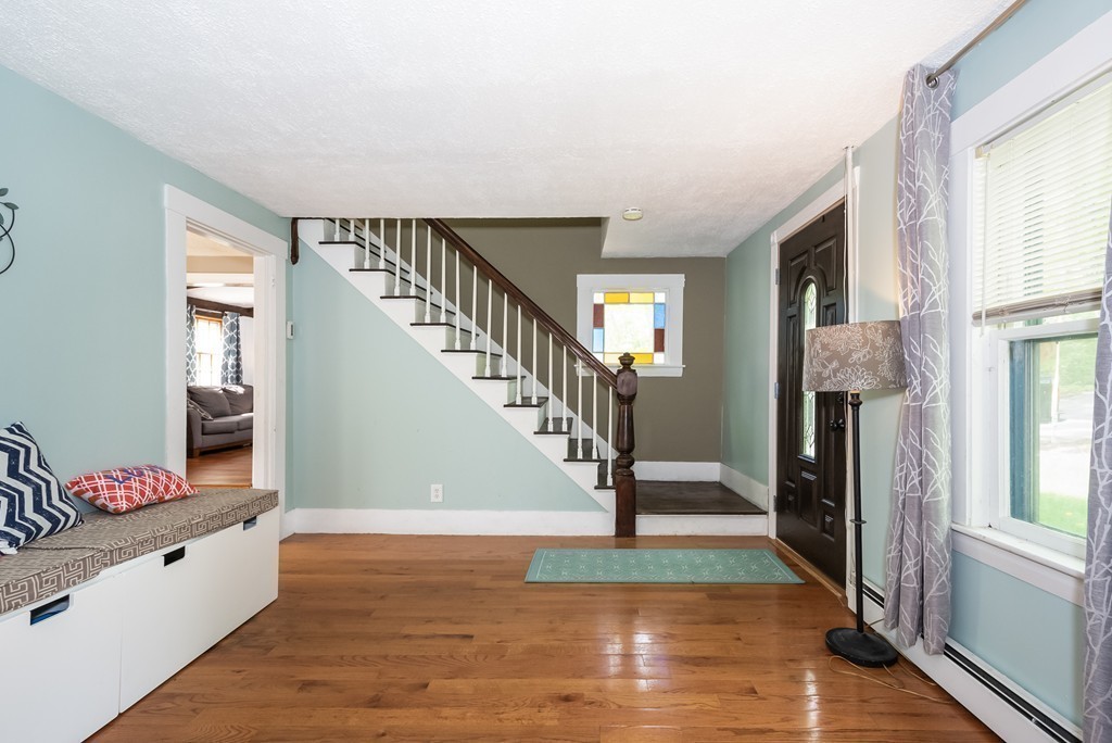 437 South Bolton Road Bolton, MA 01740 - Photo 5 of 27 Gallery Image 5