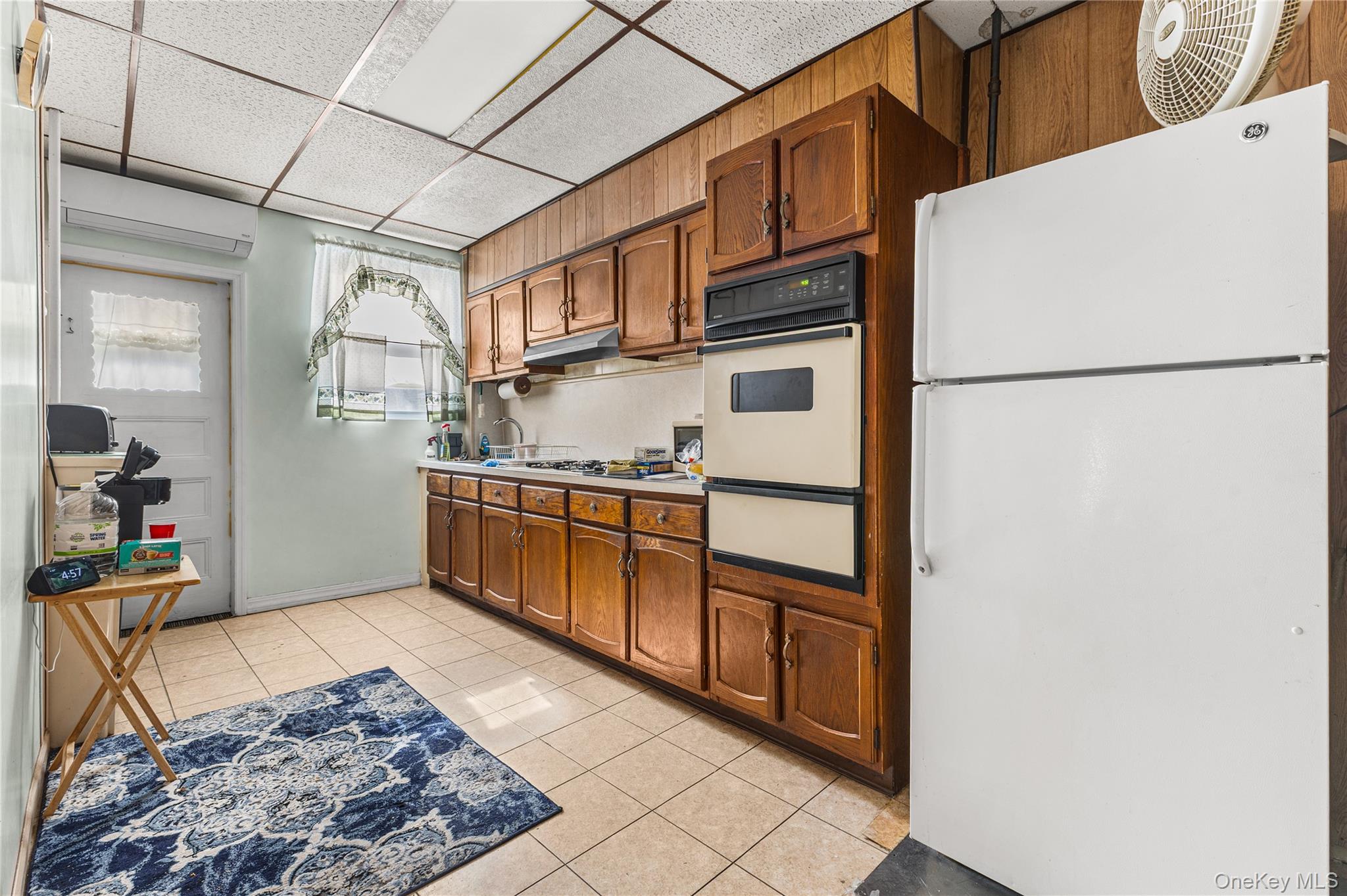 86-32 79th Street Queens, NY 11421 - Photo 15 of 39