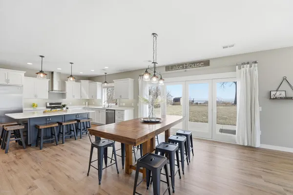 $1,199,000 | 12913 Krohnfeldt Drive Northwest, Alexandria, MN 56308