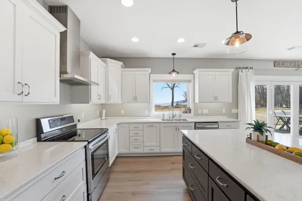 $1,199,000 | 12913 Krohnfeldt Drive Northwest, Alexandria, MN 56308