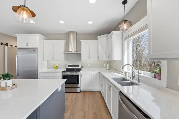 $1,199,000 | 12913 Krohnfeldt Drive Northwest, Alexandria, MN 56308