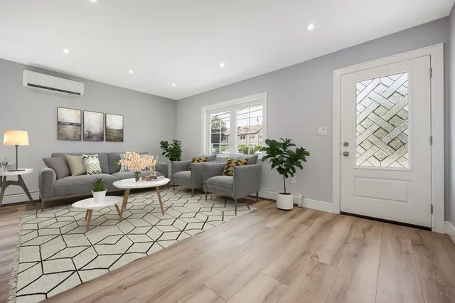 $949,000 | 335 Peninsula Boulevard, Cedarhurst, NY 11516