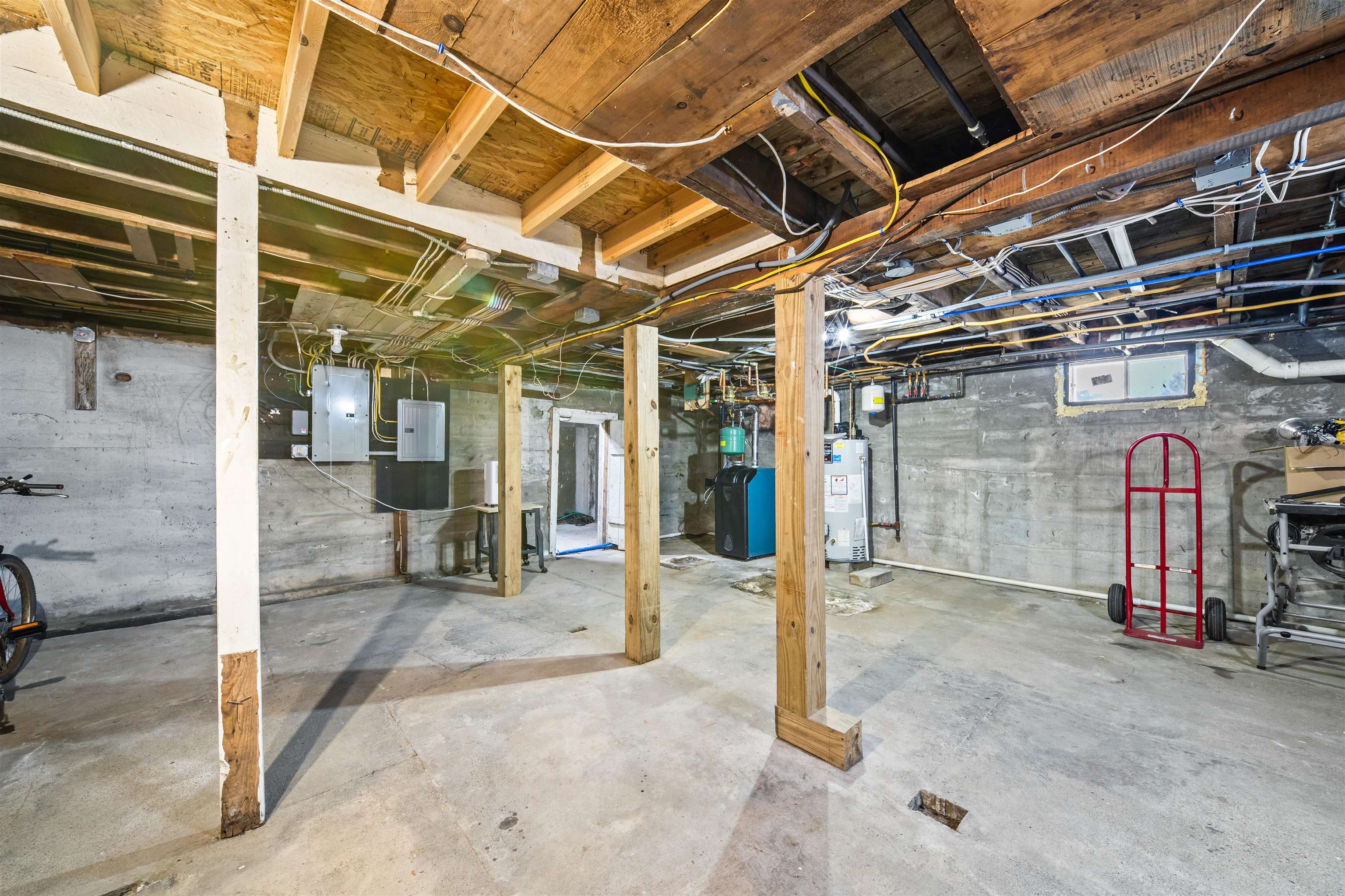 372 Mountain Road Concord, NH 03301 - Photo 45 of 47
