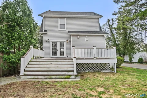 $650,000 | 125 Oaklawn Avenue, Stamford, CT 06905