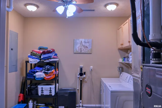 $599,000 | 1415 Lake Shore Drive, Goreville, IL 62939