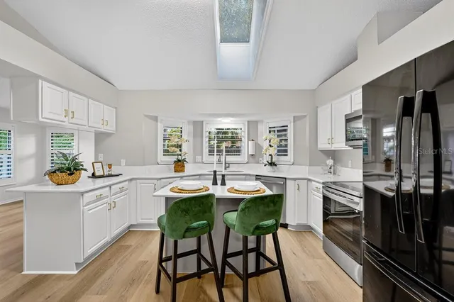 $418,500 | 929 George Hecker Drive, South Daytona, FL 32119