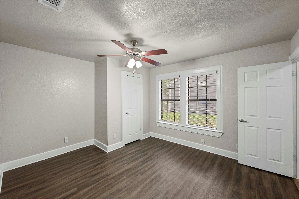 2500 Manor Road Austin, TX 78722 - Photo 20 of 27