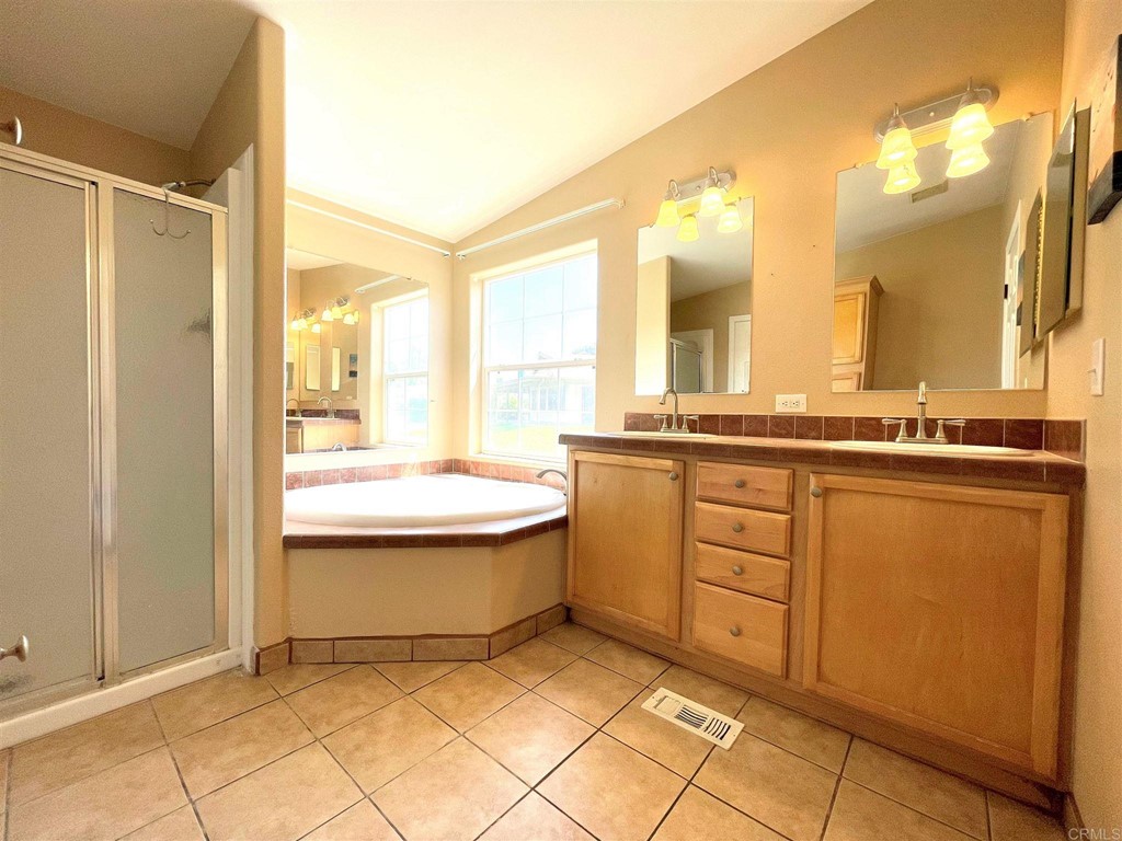 10767 Jamacha Spring Valley, Unit SPC 203 Spring Valley, CA 91978 - Photo 10 of 21 Gallery Image 10
