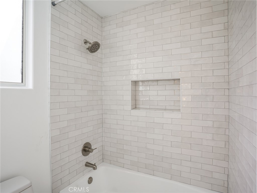 703 Main Street, Unit 2 El Segundo, CA 90245 - Photo 14 of 24
