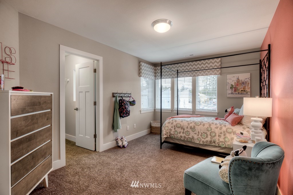 117 194th Place Southwest, Unit 14 Bothell, WA 98012 - Photo 3 of 25