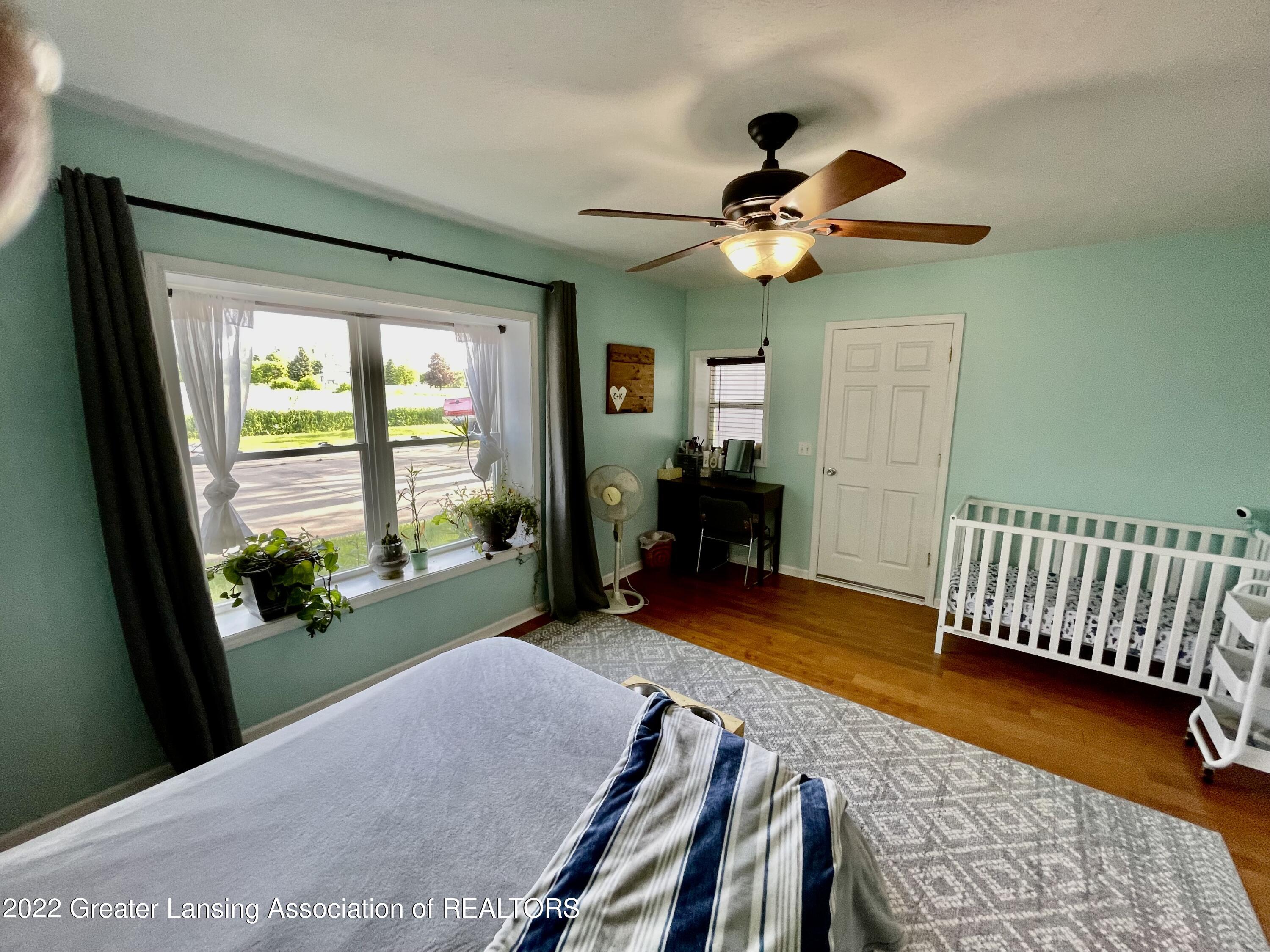 5207 Springport Road Eaton Rapids, MI 48827 - Photo 20 of 32 Primary Beroom