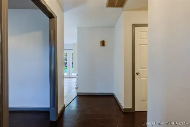 $319,000 | 914 Henryville Bluelick Road, Henryville, IN 47126