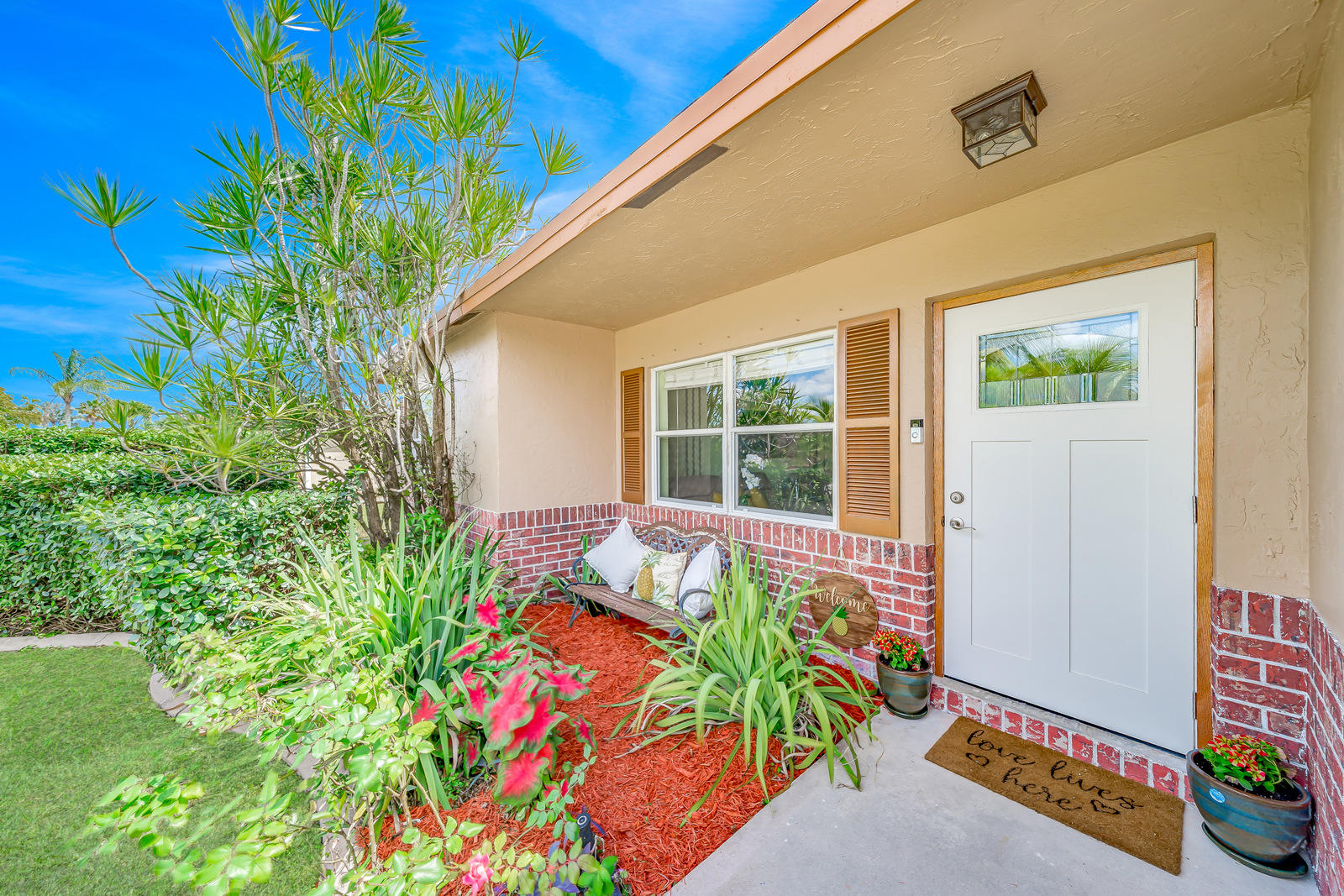 22491 Labrador Street Boca Raton, FL 33428 - Photo 12 of 74 Covered entry