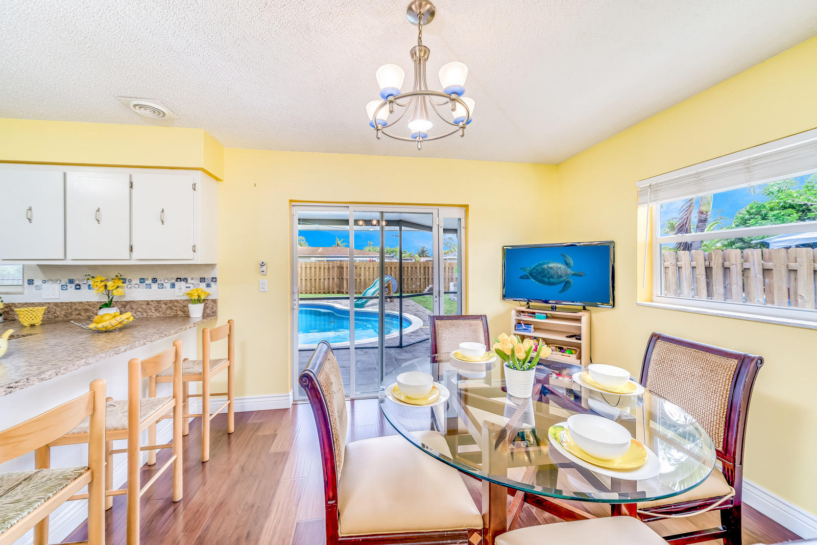 22491 Labrador Street Boca Raton, FL 33428 - Photo 29 of 74 Dining Area off kitchen