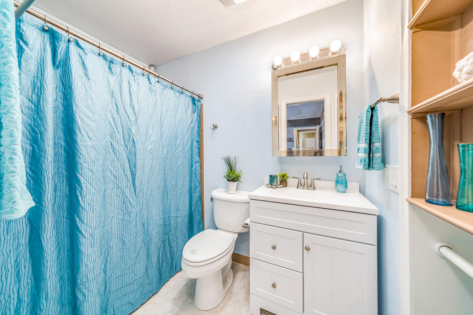 22491 Labrador Street Boca Raton, FL 33428 - Photo 44 of 74 Master Bath