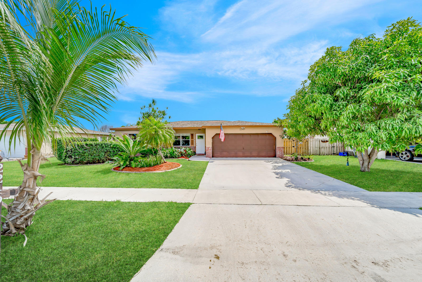 22491 Labrador Street Boca Raton, FL 33428 - Photo 10 of 74 Double driveway