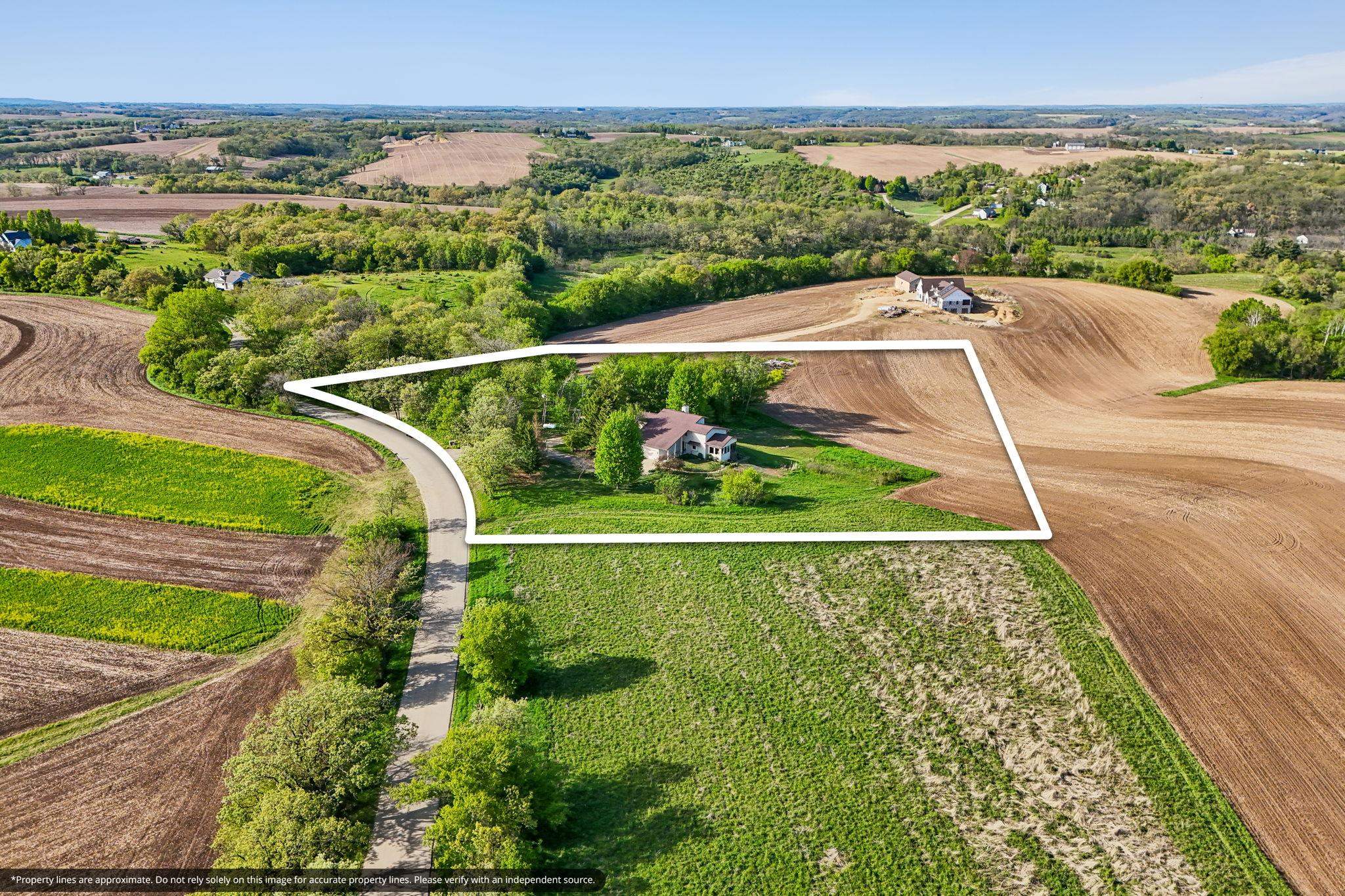 N8250 Rustic Road 81 New Glarus, WI 53574 - Photo 4 of 77
