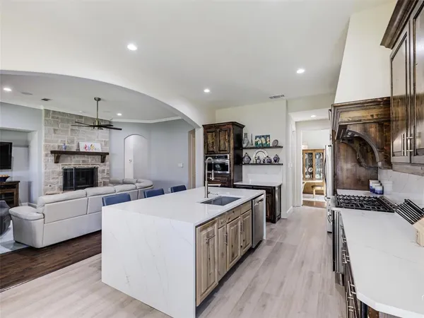 $829,900 | 8841 Sutton Drive, Frisco, TX 75035