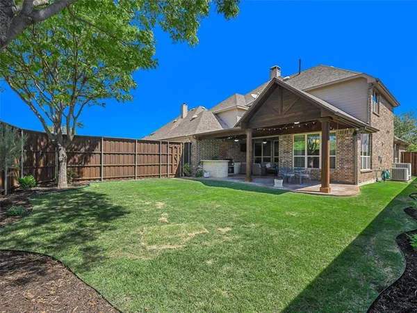 $829,900 | 8841 Sutton Drive, Frisco, TX 75035