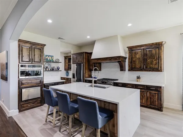 $829,900 | 8841 Sutton Drive, Frisco, TX 75035