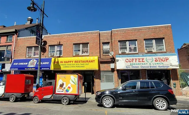 a car parked in front of a building