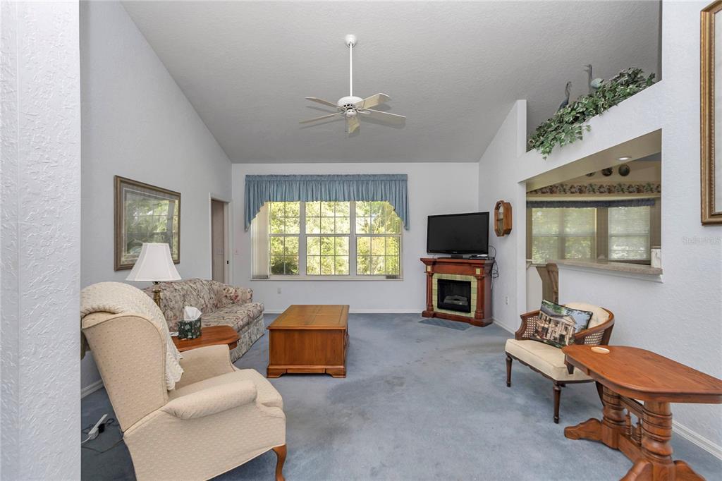 11496 Southwest 82nd Court Road Ocala, FL 34481 - Photo 4 of 30