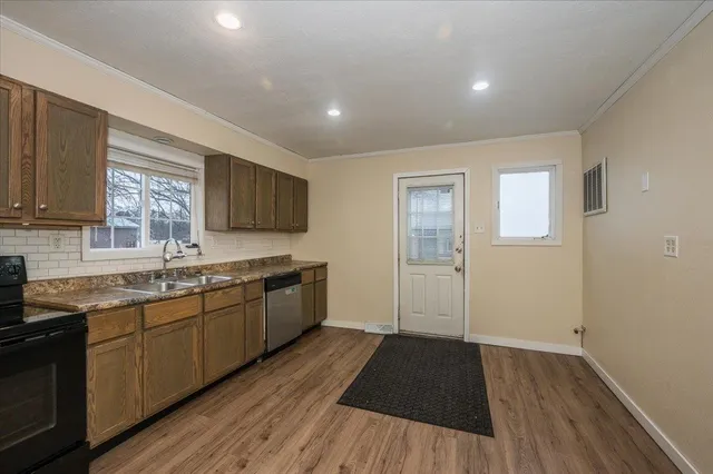 $165,000 | 3701 East 2nd Street, Superior, WI 54880