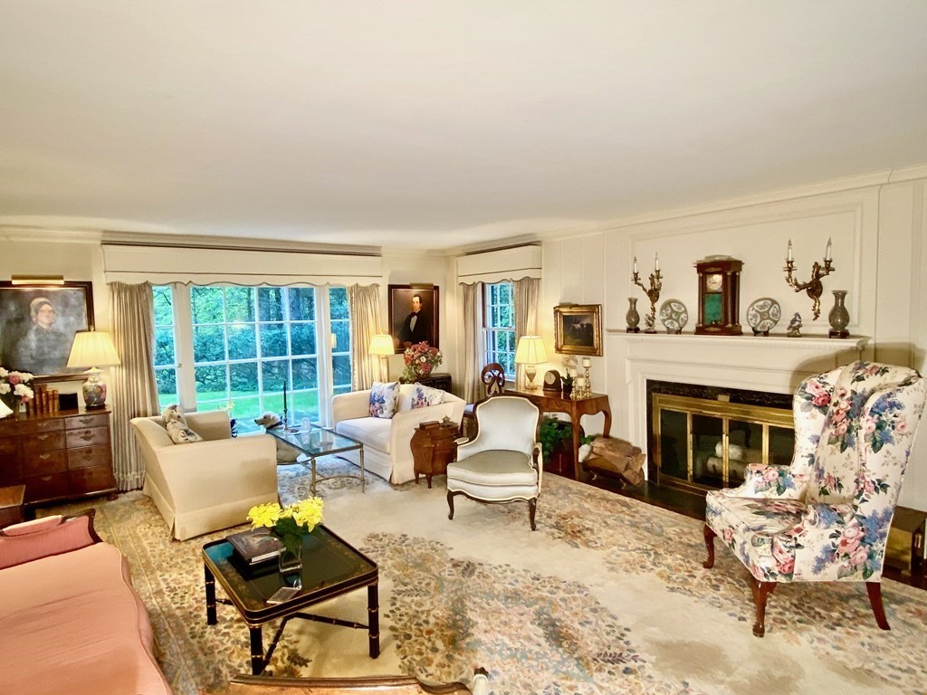 111 Woodsley Road Longmeadow, MA 01106 - Photo 10 of 23 Gallery Image 10
