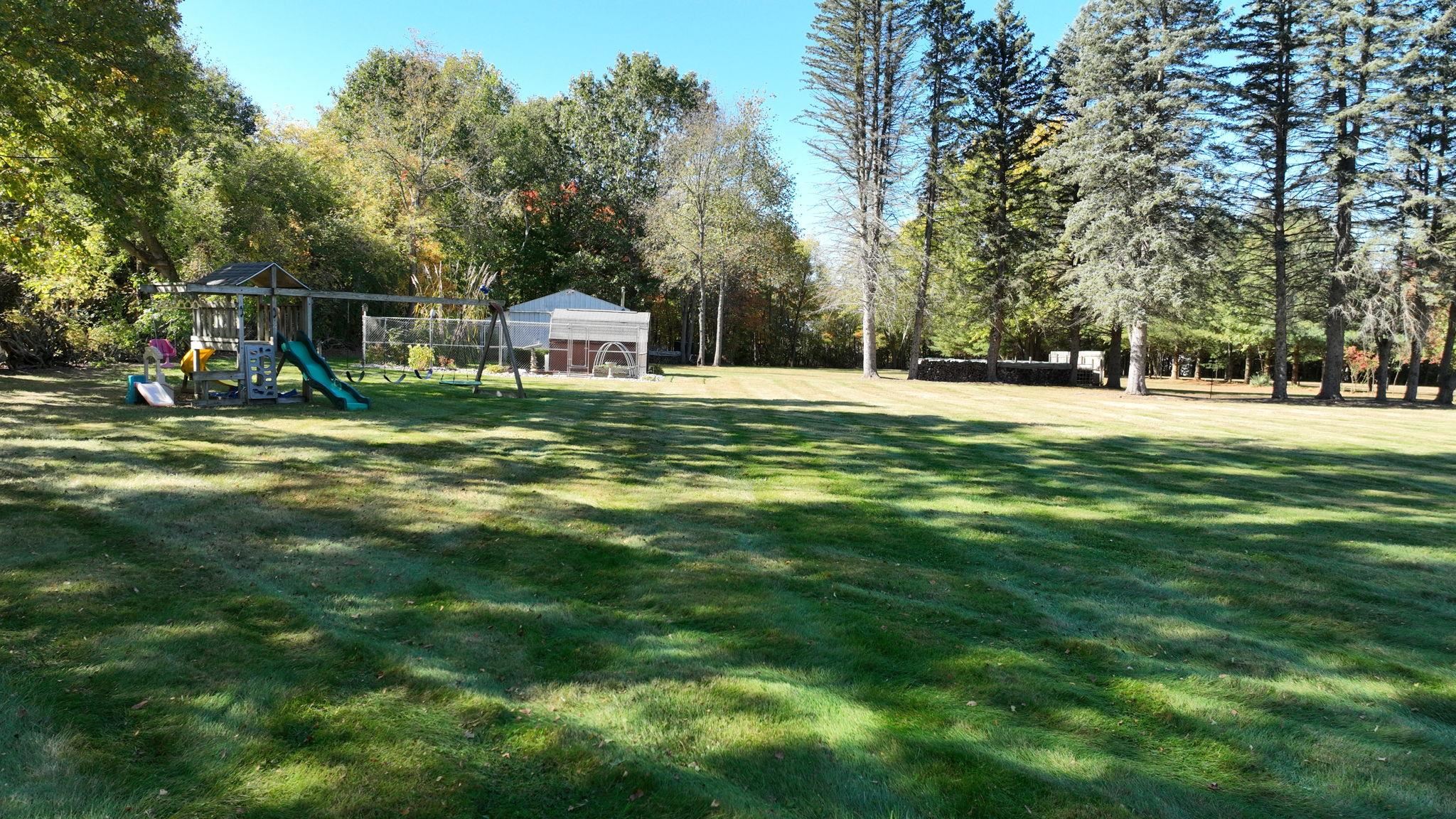 11267 North Webster Road Clio, MI 48420 - Photo 37 of 61 50183639-cbd3eb55-f68f-4a4e-8902-7eae754dc599.JPG