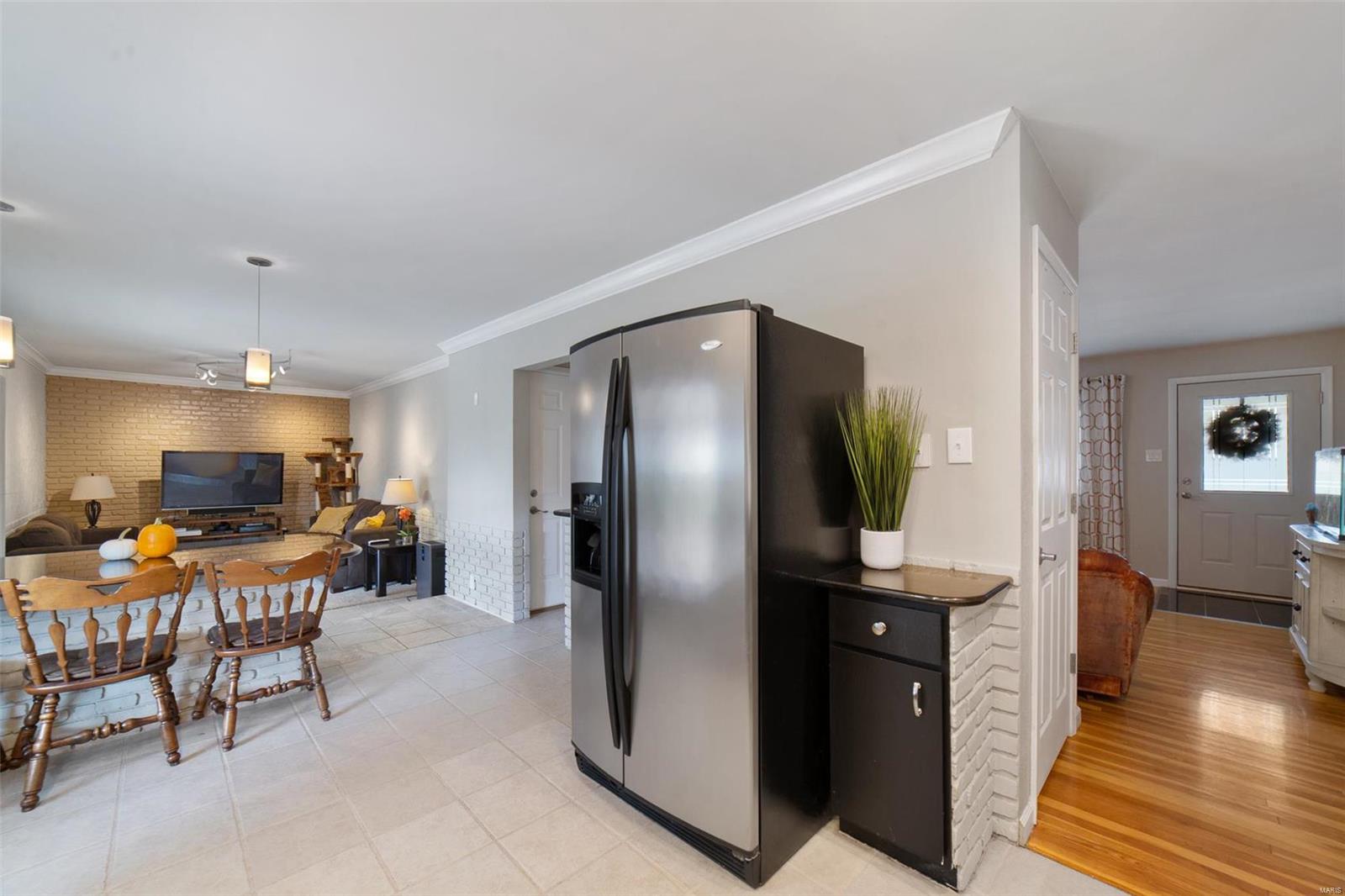 3856 Buckley Road St. Louis, MO 63125 - Photo 11 of 28 Gallery Image 11