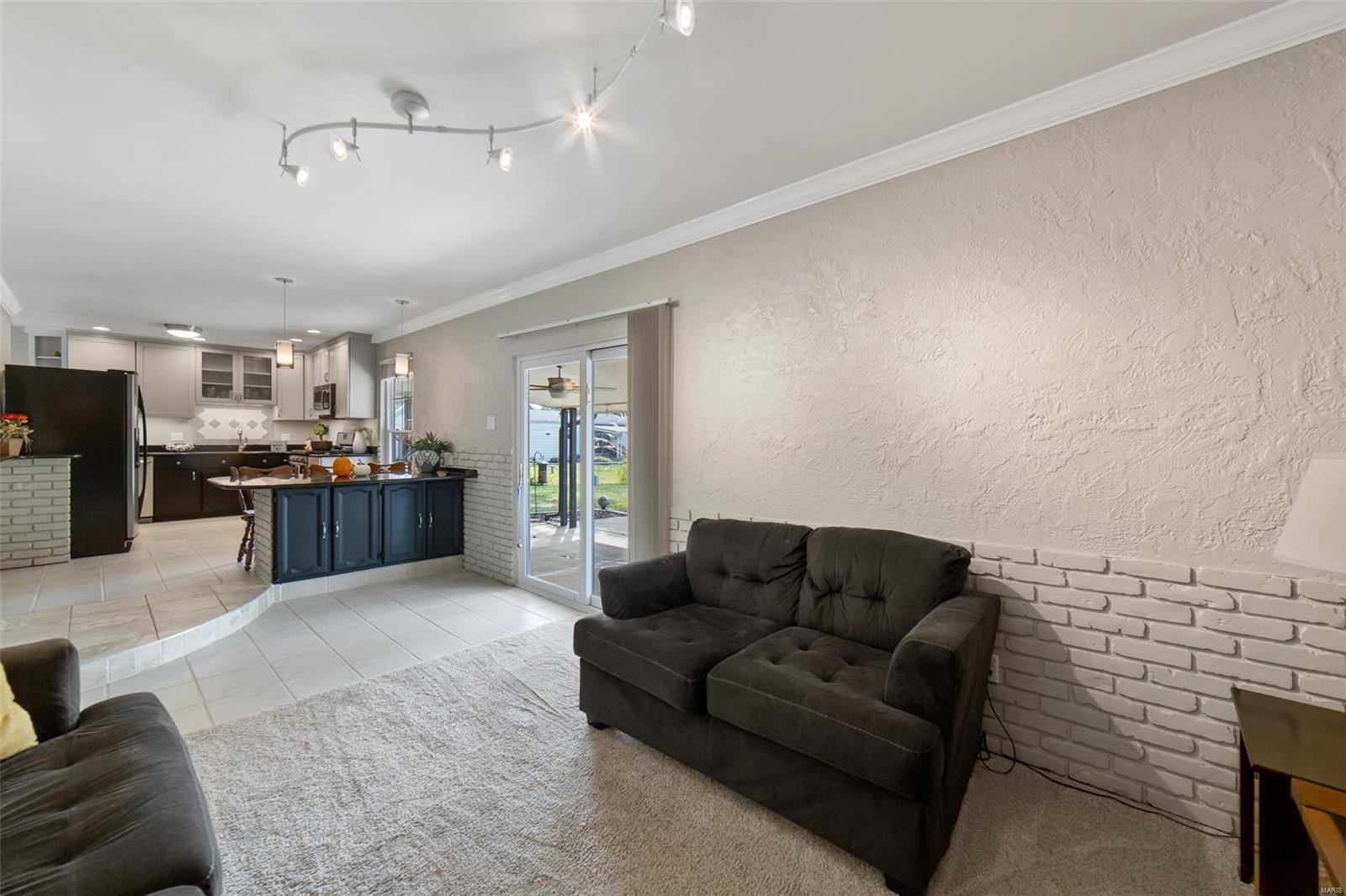 3856 Buckley Road St. Louis, MO 63125 - Photo 13 of 28 Gallery Image 13