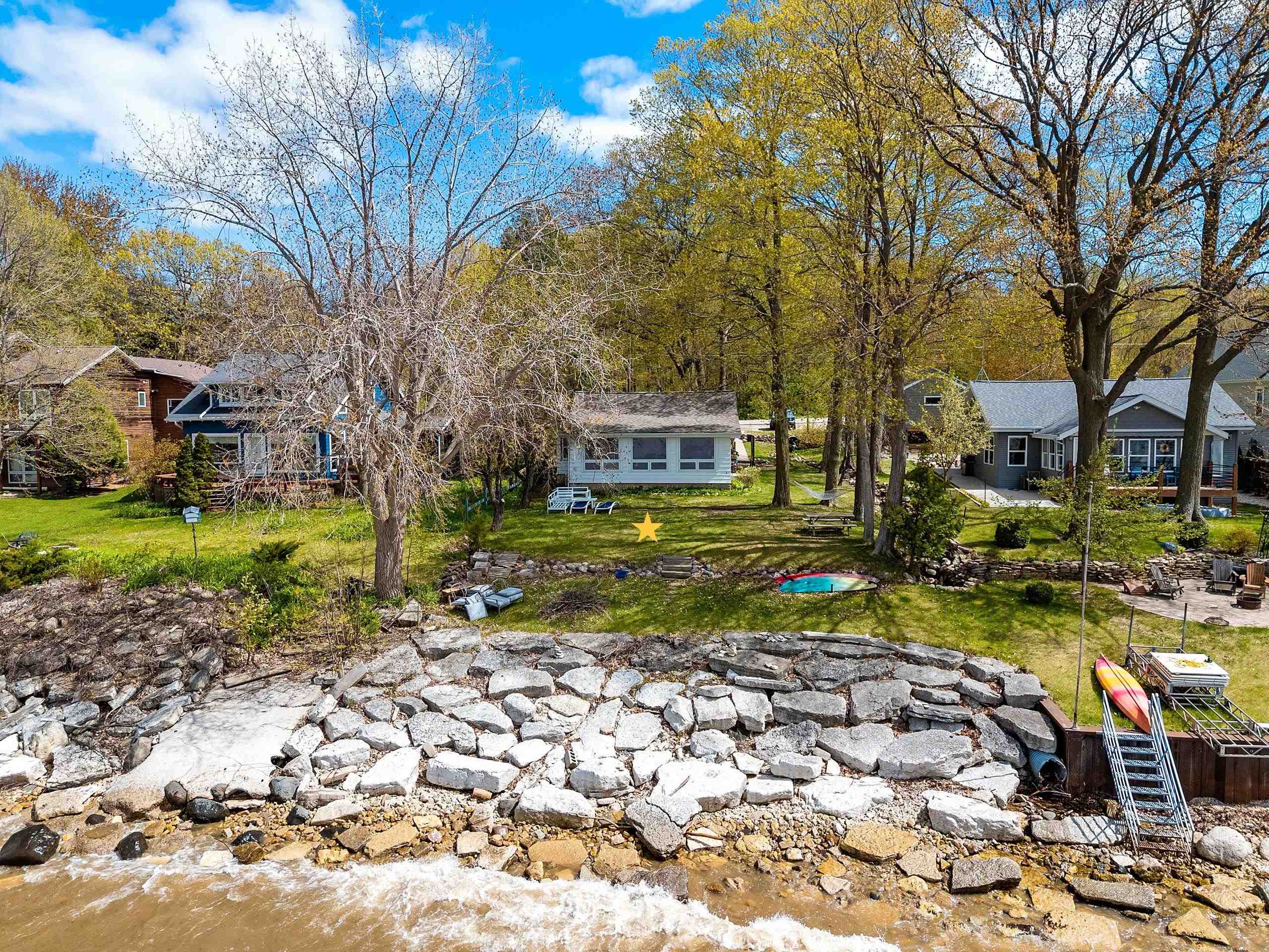 5083 Edgewater Beach Road Green Bay, WI 54311 - Photo 41 of 43