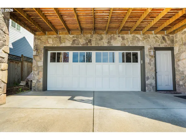 $575,000 | 741 South 47th Street, Springfield, OR 97478
