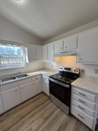 $2,250 | 2128 Candlebrook Court, Madison, TN 37115