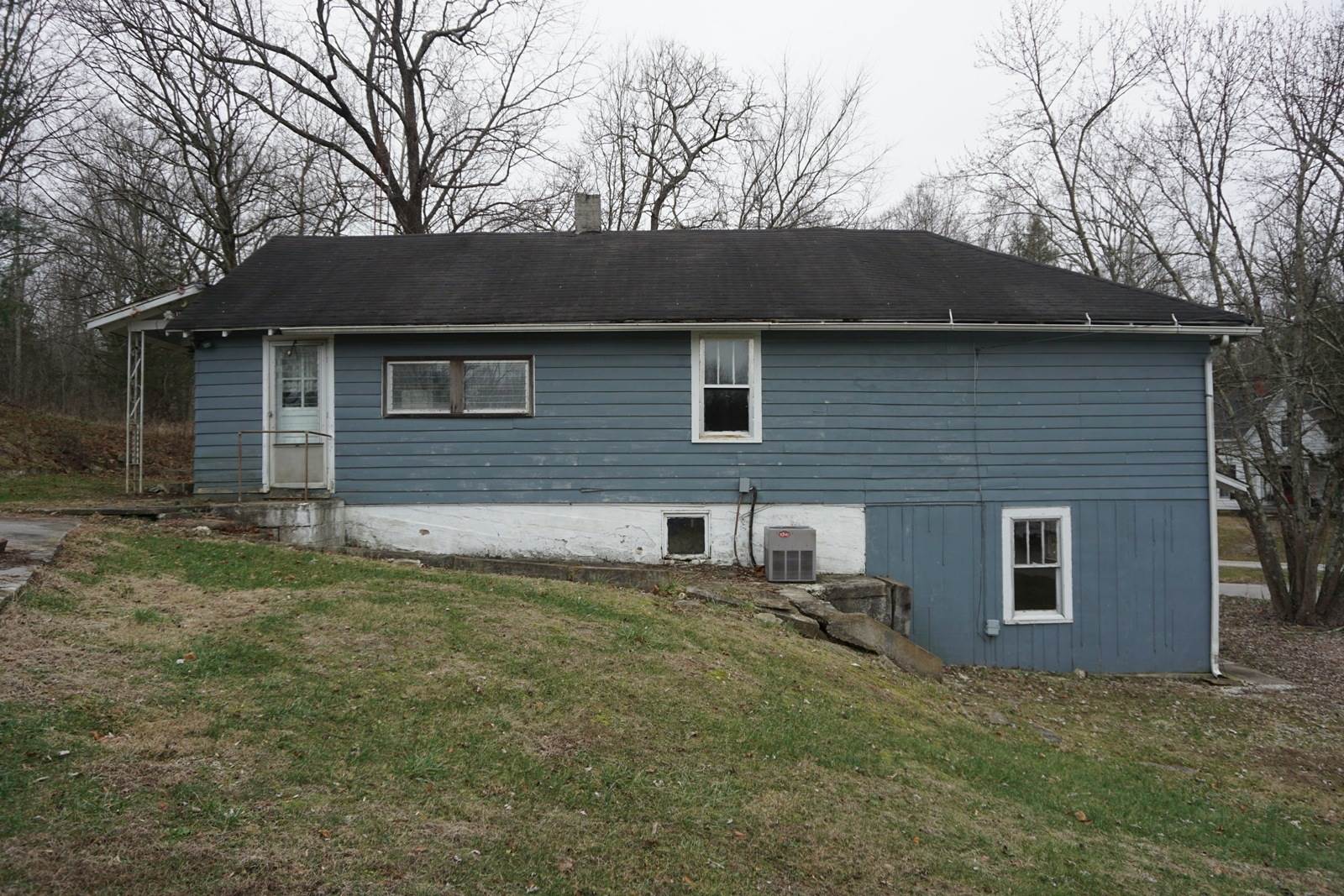 2602 Tunnelton Road Bedford, IN 47421 - Photo 6 of 10 Gallery Image 6